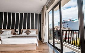 The One Hotel
